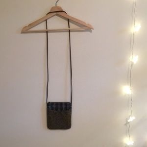 Small crossbody bag